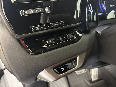 Used 2024 Lexus RX 500h F Sport w/ Convenience Package AWD/4WD image 25