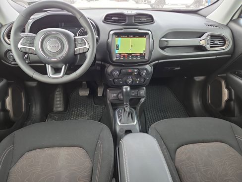 Certified 2023 Jeep Renegade Latitude AWD/4WD image 24