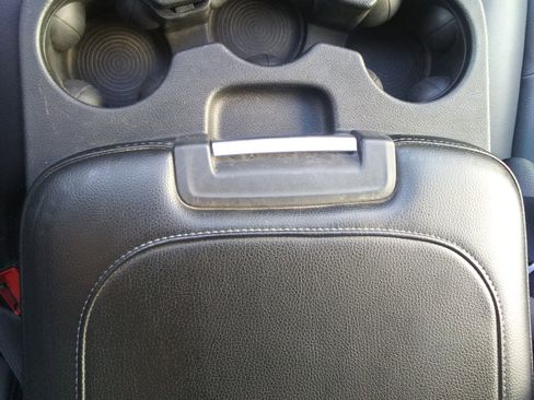 Used 2023 RAM 2500 Tradesman w/ Chrome Appearance Group image 19