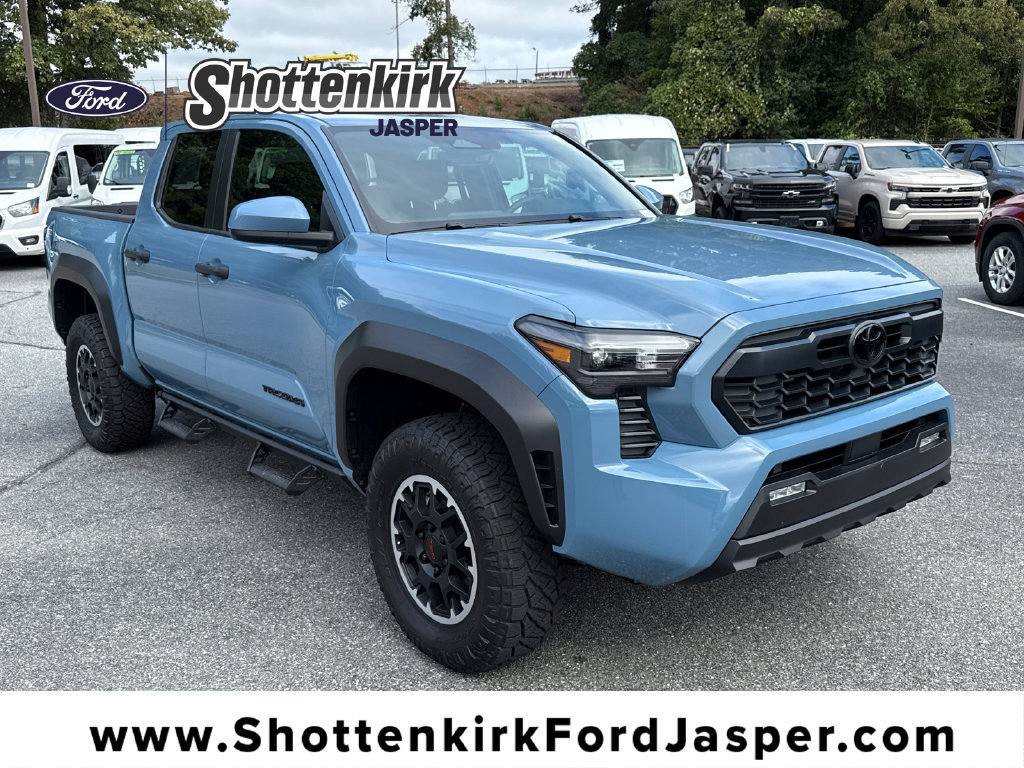 Used 2026 Toyota Tacoma TRD Off-Road AWD/4WD image 1