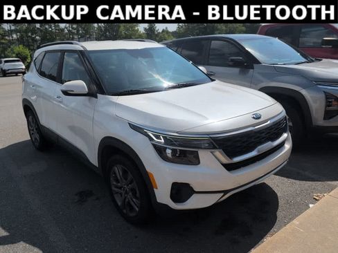 Used 2021 Kia Seltos S FWD image 2