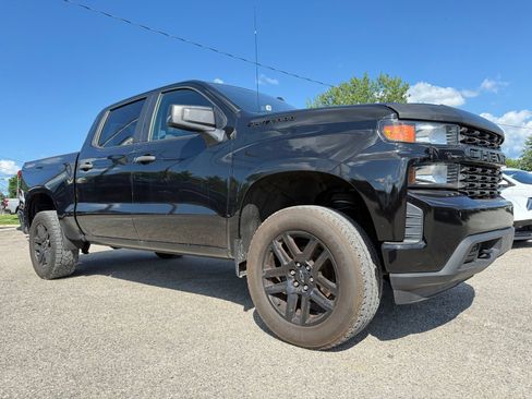 Used 2020 Chevrolet Silverado 1500 Custom w/ Rally Edition AWD/4WD image 11