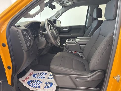 Used 2021 Chevrolet Silverado 1500 Custom Trail Boss w/ LPO, Dark Essentials Package image 14