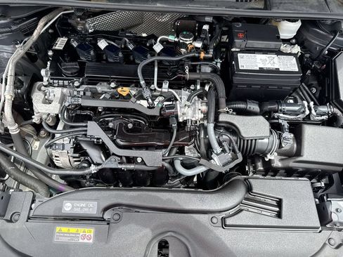 Certified 2025 Toyota Corolla SE FWD image 17