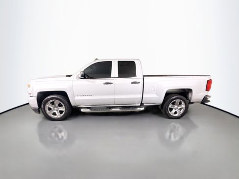 Used 2018 Chevrolet Silverado 1500 Custom w/ Custom Value Package RWD image 6