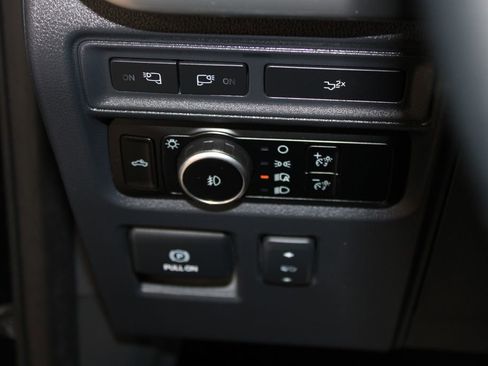 Used 2023 Ford F150 Lariat w/ Equipment Group 502A High AWD/4WD image 42