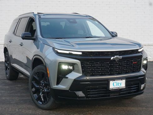 New 2026 Chevrolet Traverse RS w/ LPO, Floor Liner Package image 4