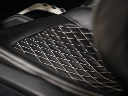 Certified 2017 Ferrari 488 GTB RWD image 39