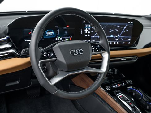 Used 2025 Audi A5 2.0T Premium w/ Convenience Package AWD/4WD image 12