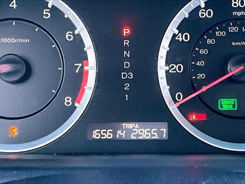 Used 2011 Honda Accord EX-L image 25