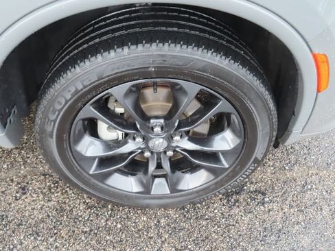 Used 2022 Dodge Durango GT w/ Blacktop Package AWD/4WD image 14