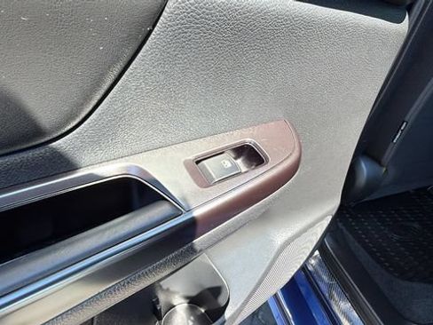 Used 2021 Subaru WRX AWD/4WD image 15