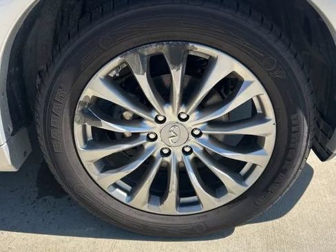 Used 2015 INFINITI QX80 2WD image 12