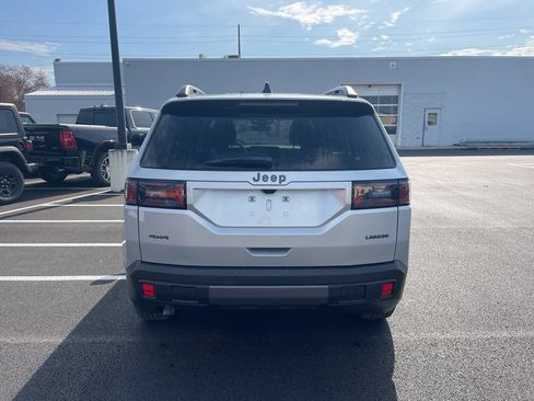 New 2026 Jeep Cherokee Laredo AWD/4WD image 5