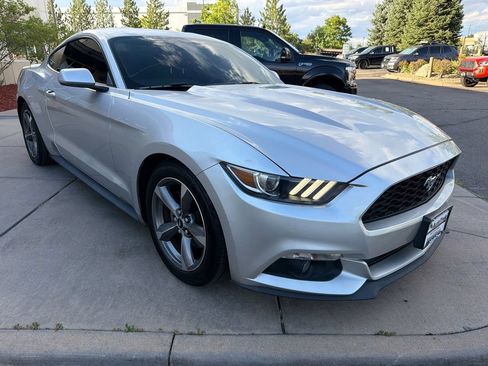 Used 2016 Ford Mustang Coupe w/ Equipment Group 051A RWD image 4