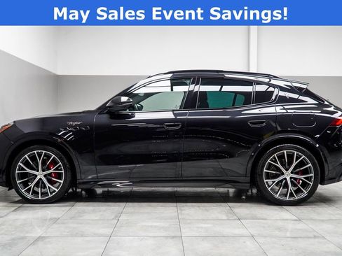 Used 2024 Maserati Grecale Trofeo AWD/4WD image 12