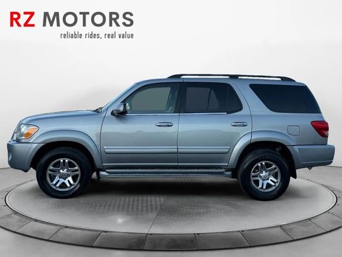 Used 2005 Toyota Sequoia Limited AWD/4WD image 2