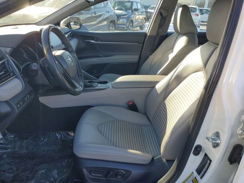 Used 2023 Toyota Camry SE FWD image 13