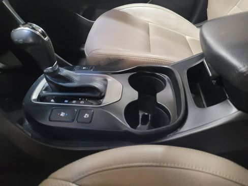 Used 2015 Hyundai Santa Fe GLS w/ Option Group 03 FWD image 26