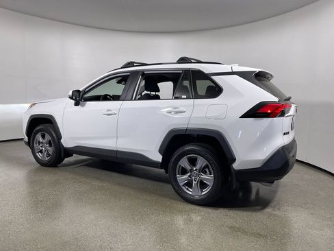 Certified 2025 Toyota RAV4 XLE FWD image 5