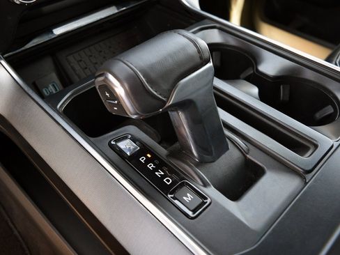 Used 2024 Ford F150 Platinum w/ Equipment Group 702A High image 22