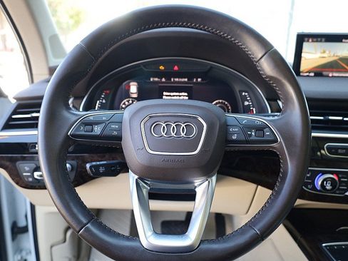 Used 2019 Audi Q7 3.0T Prestige w/ Prestige Package image 15