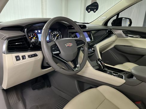 Used 2021 Cadillac XT6 Premium Luxury image 47
