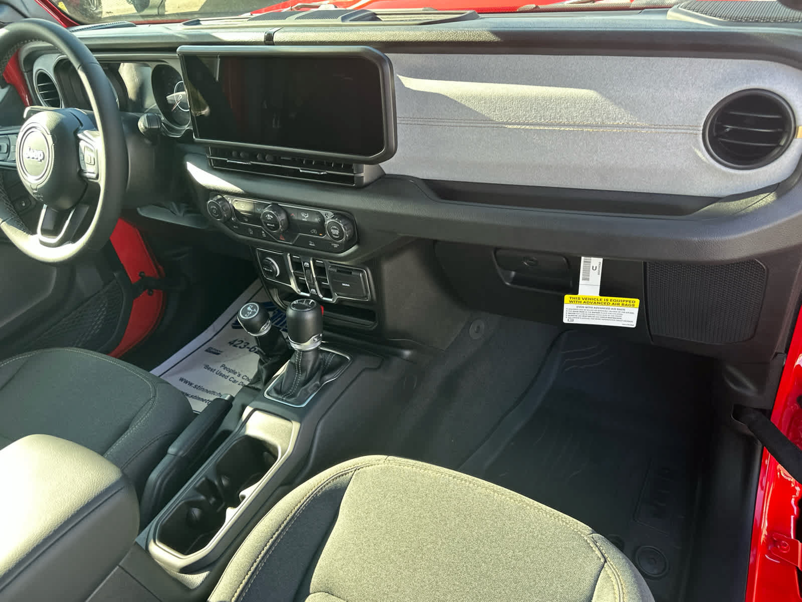 New 2025 Jeep Gladiator Sport AWD/4WD image 12