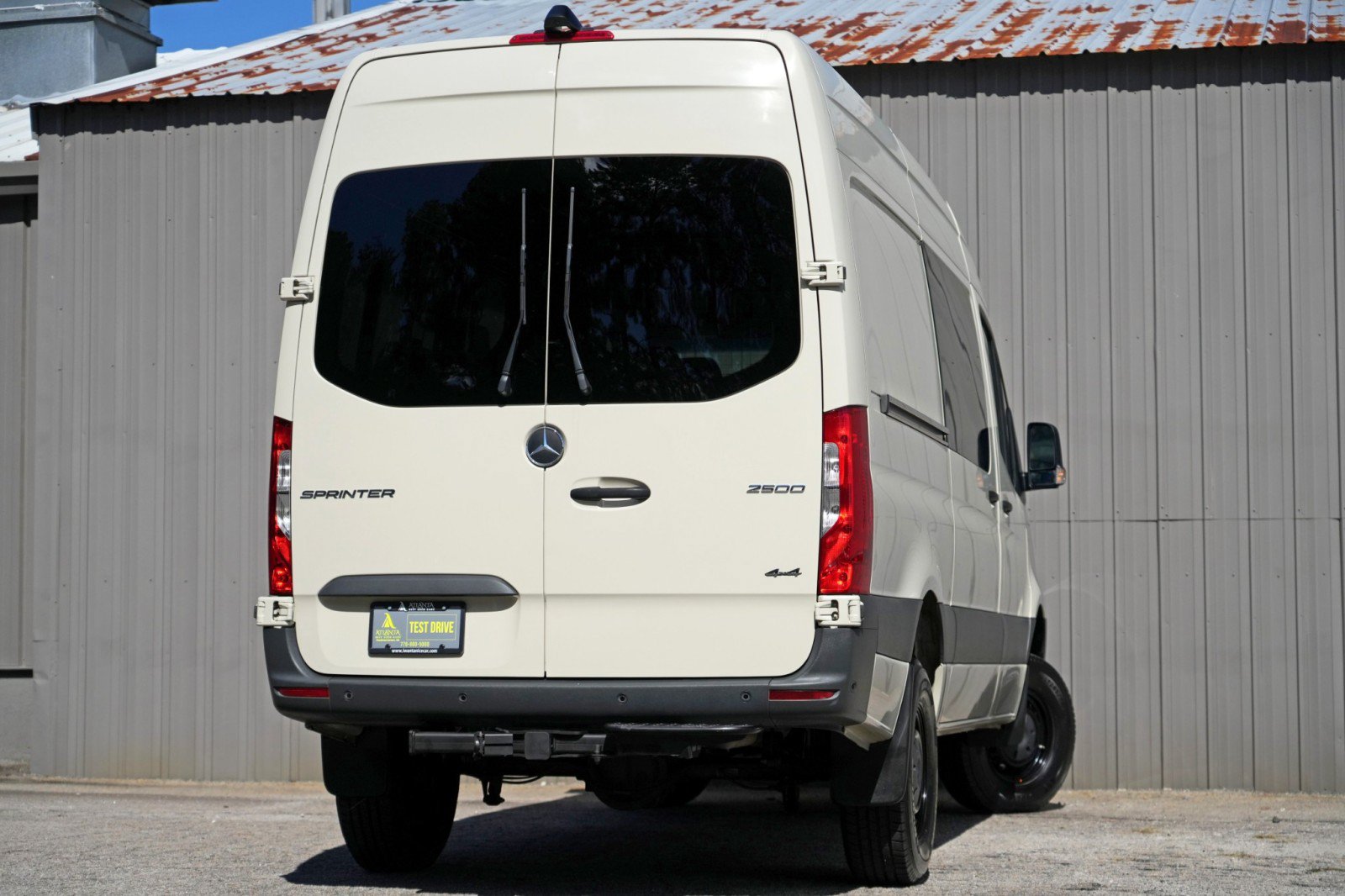 Used 2021 Mercedes-Benz Sprinter 2500 w/ Comfort Plus Package image 5