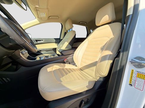 Used 2022 Ford Edge SEL w/ Convenience Package image 27