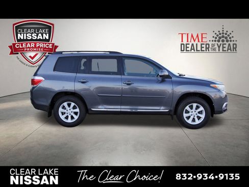 Used 2013 Toyota Highlander SE FWD image 8