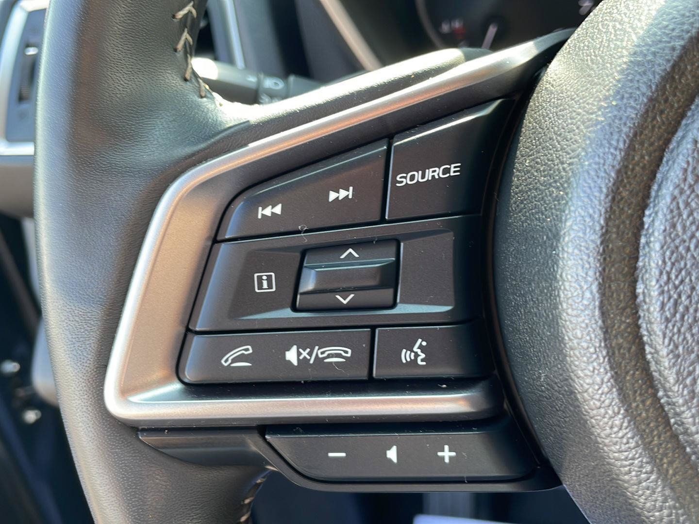 Used 2024 Subaru Ascent Touring AWD/4WD image 15
