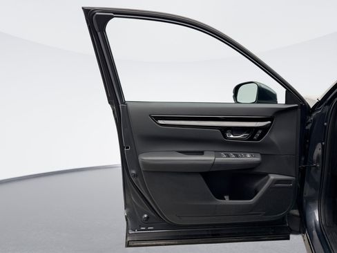 Used 2025 Honda CR-V EX-L image 9