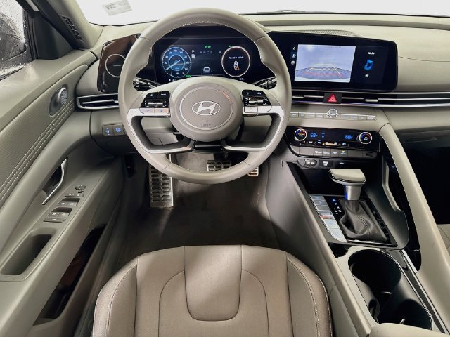 New 2026 Hyundai Elantra SEL FWD image 35