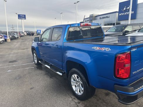 Used 2022 Chevrolet Colorado LT w/ LT Convenience Package image 11