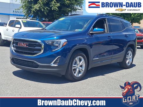 Certified 2020 GMC Terrain SLE w/ Driver Convenience Package FWD image 1