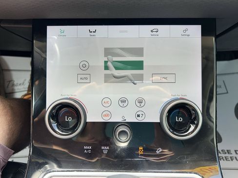 Used 2020 Land Rover Range Rover Evoque S AWD/4WD image 28
