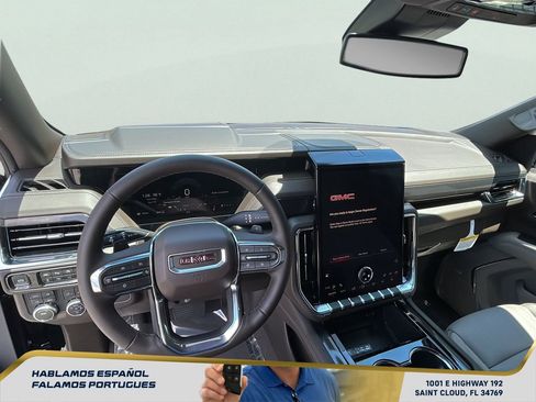 New 2026 GMC Yukon XL Elevation w/ LPO, Elevation Black Package AWD/4WD image 17