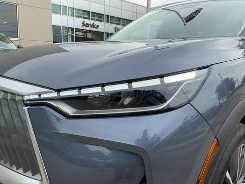 New 2026 INFINITI QX60 Luxe w/ Family Package image 8