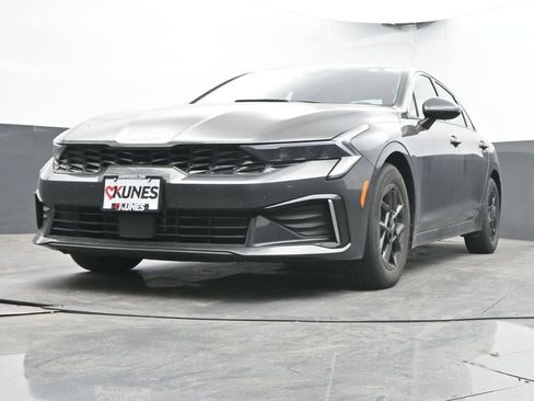 Used 2025 Kia K5 LXS FWD image 44