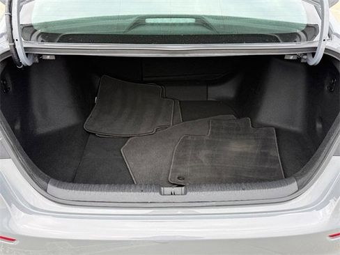 Used 2023 Honda Accord Sport image 4