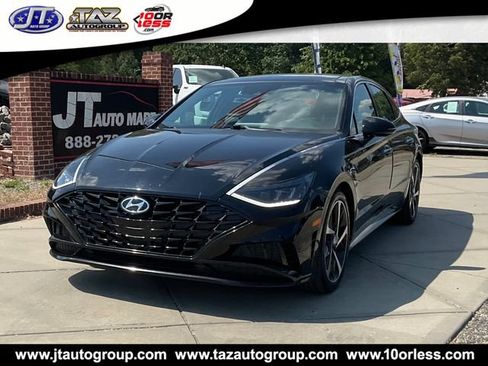 Used 2023 Hyundai Sonata SEL Plus FWD image 3