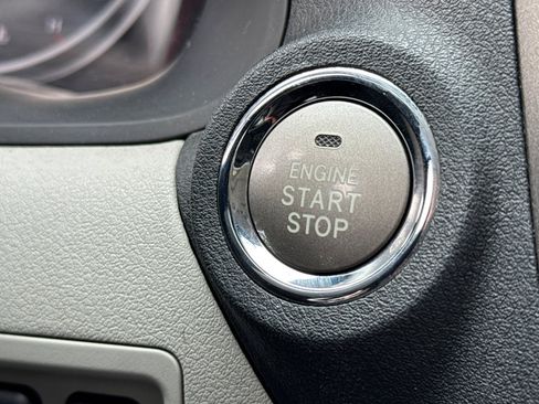 Used 2009 Lexus IS 250 RWD image 16