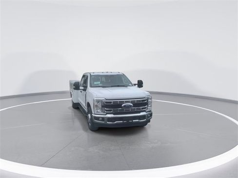 New 2024 Ford F350 XL w/ XL Chrome Package image 2