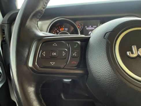 Used 2018 Jeep Wrangler Unlimited Sport S AWD/4WD image 19