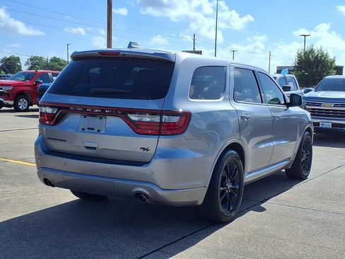 Used 2020 Dodge Durango R/T w/ Blacktop Package RWD image 2