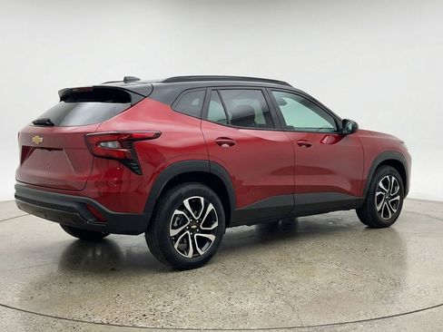 Used 2025 Chevrolet TrailBlazer LT image 9