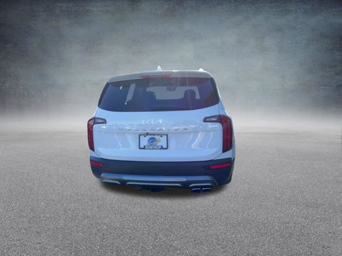 Used 2022 Kia Telluride EX w/ Towing Package FWD image 21