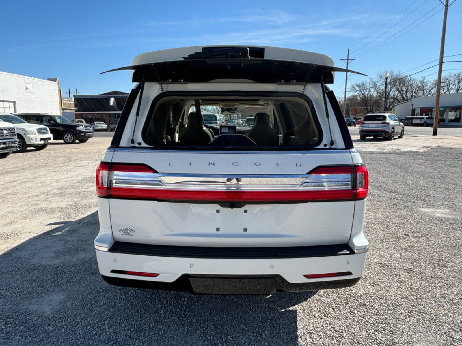 Used 2020 Lincoln Navigator L Reserve w/ Luxury Package AWD/4WD image 6