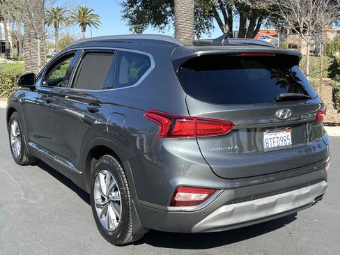 Used 2020 Hyundai Santa Fe Limited image 2